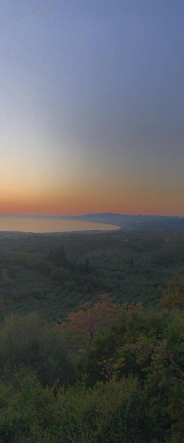Вилла Kyparissia De Wandelboom Vrises  Экстерьер фото