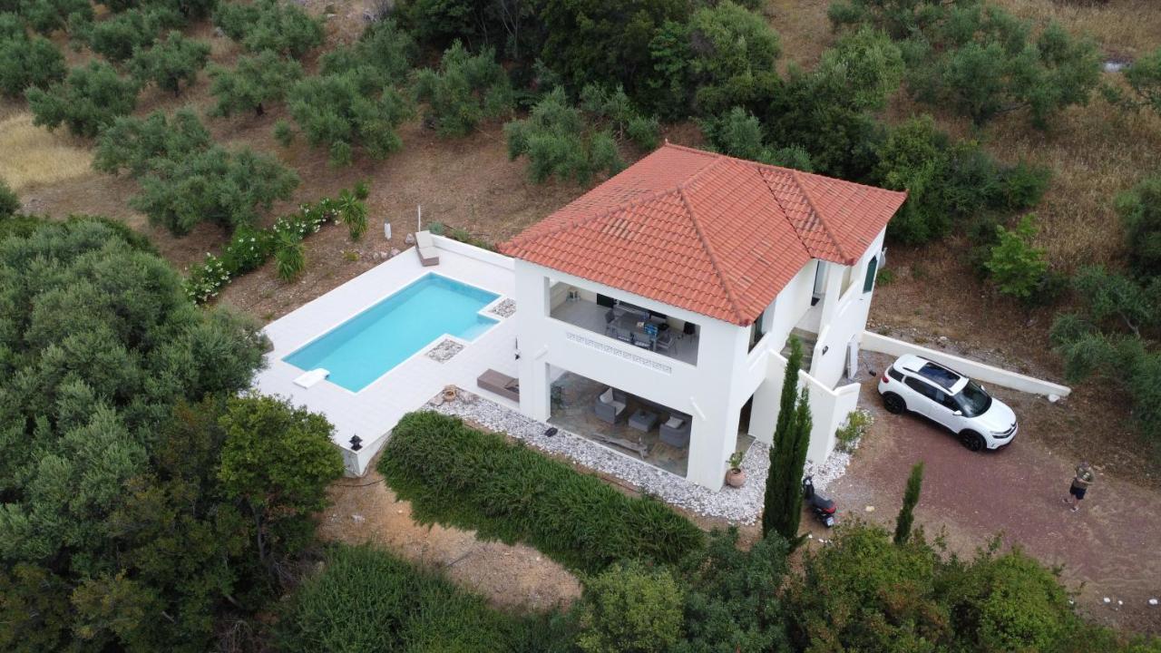 Вилла Kyparissia De Wandelboom Vrises  Экстерьер фото